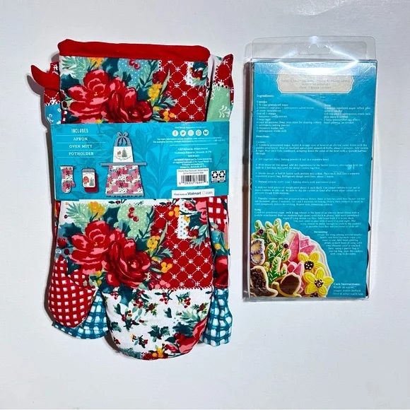 Pioneer Woman Apron Gift Set and Cookie Cutters NEW - Picture 2 of 7